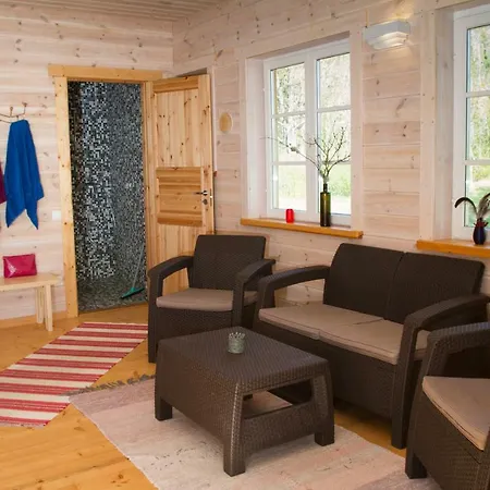 Casa de Férias Ullaste Puhkemaja *