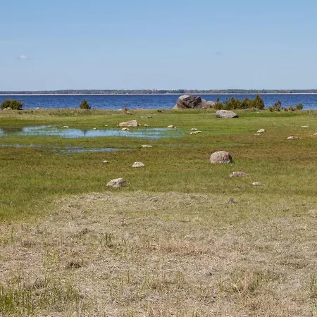 Ullaste Puhkemaja Holiday home Salevere