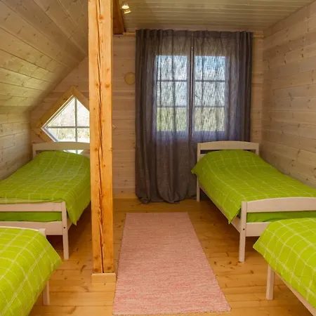 Casa de Férias Ullaste Puhkemaja Salevere